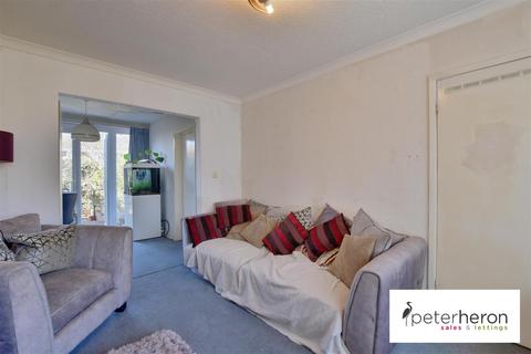 3 bedroom semi-detached house for sale, Avonmouth Road, Farringdon, Sunderland