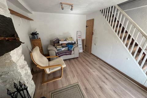 2 bedroom house for sale, Cae Clyd, Manod, Blaenau Ffestiniog
