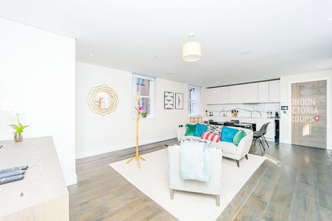 2 bedroom apartment for sale, Pinks Mews, Dyers Building, London EC1N