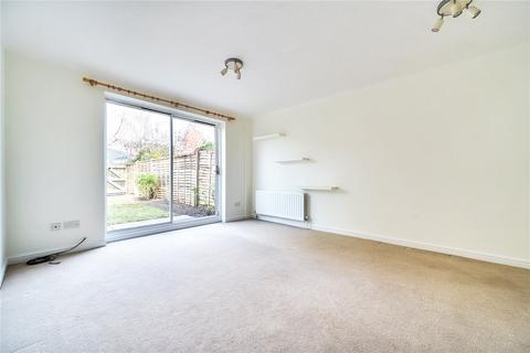 4 Whitlet Close, Farnham, GU9 7XR