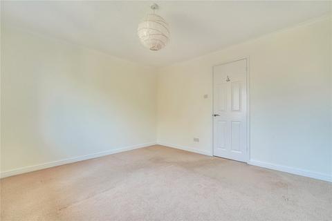 4 Whitlet Close, Farnham, GU9 7XR