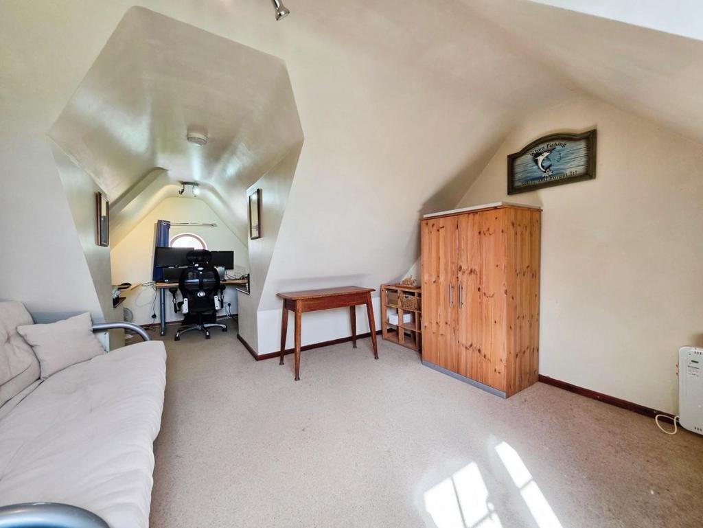 Loft Room.jpg