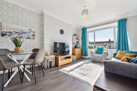 178 Randolph Drive, Clarkston, Glasgow, G76 8AU
