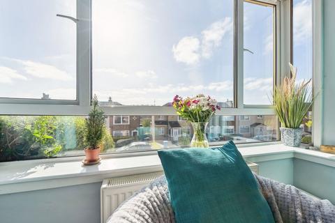 178 Randolph Drive, Clarkston, Glasgow, G76 8AU
