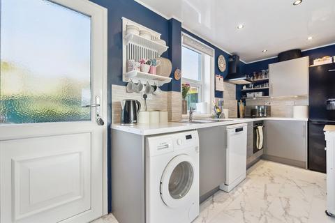 178 Randolph Drive, Clarkston, Glasgow, G76 8AU