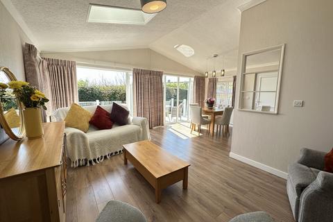 2 bedroom park home for sale, Teignmouth Road, Holcombe, EX7
