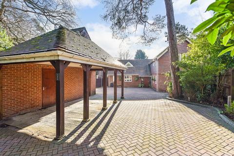 4 bedroom detached house for sale, Bassett, Southampton
