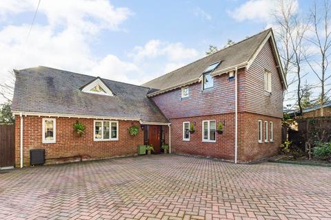 4 bedroom detached house for sale, Bassett, Southampton