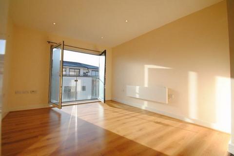 1 bedroom apartment for sale, Birdwood Avenue, Hither Green, London, SE13