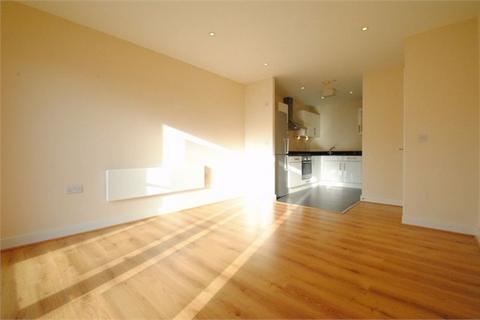 1 bedroom apartment for sale, Birdwood Avenue, Hither Green, London, SE13