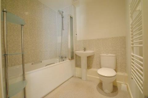 1 bedroom apartment for sale, Birdwood Avenue, Hither Green, London, SE13