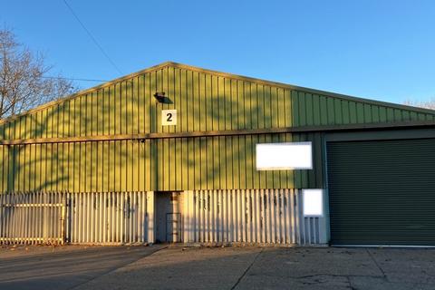 Warehouse to rent - Whitehall Farm Industrial Estate, Croxton, St Neots