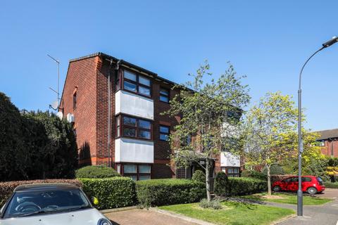 Studio for sale, Mayfield Road, London