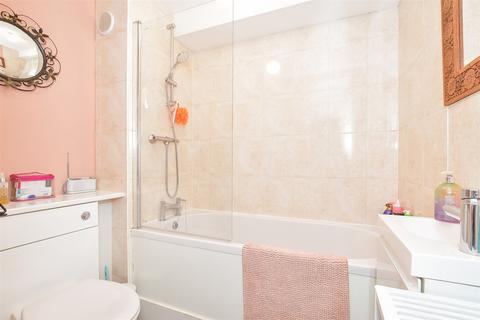 1 bedroom flat for sale, The Forum, Havant PO9