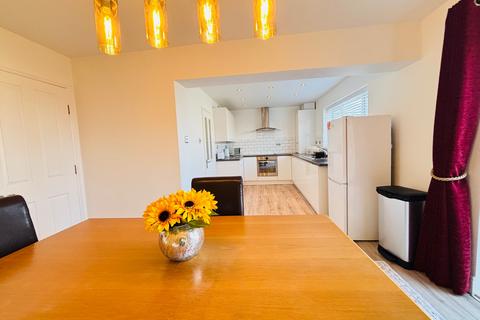 2 bedroom semi-detached house for sale, Gorleston Way, Sunderland