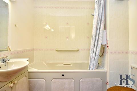 2 bedroom retirement property for sale, Wake Green Road, Birmingham