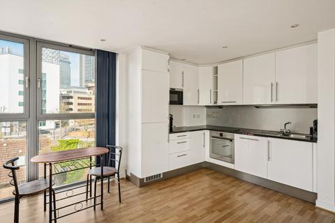 2 bedroom apartment for sale, Queen Of The Isle Apartments, East Ferry Road, London, E14