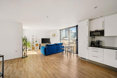 2 bedroom apartment for sale, Queen Of The Isle Apartments, East Ferry Road, London, E14