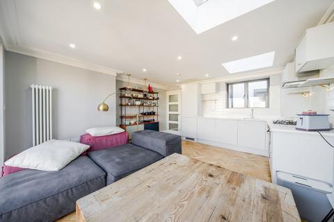 19a Rutland Walk, London, SE6 4LG