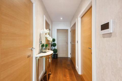 2 bedroom apartment for sale, Levett Square, Kew, Surrey, TW9