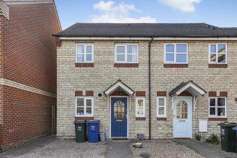 2 bedroom end of terrace house for sale, Vervain Close, Bicester, OX26