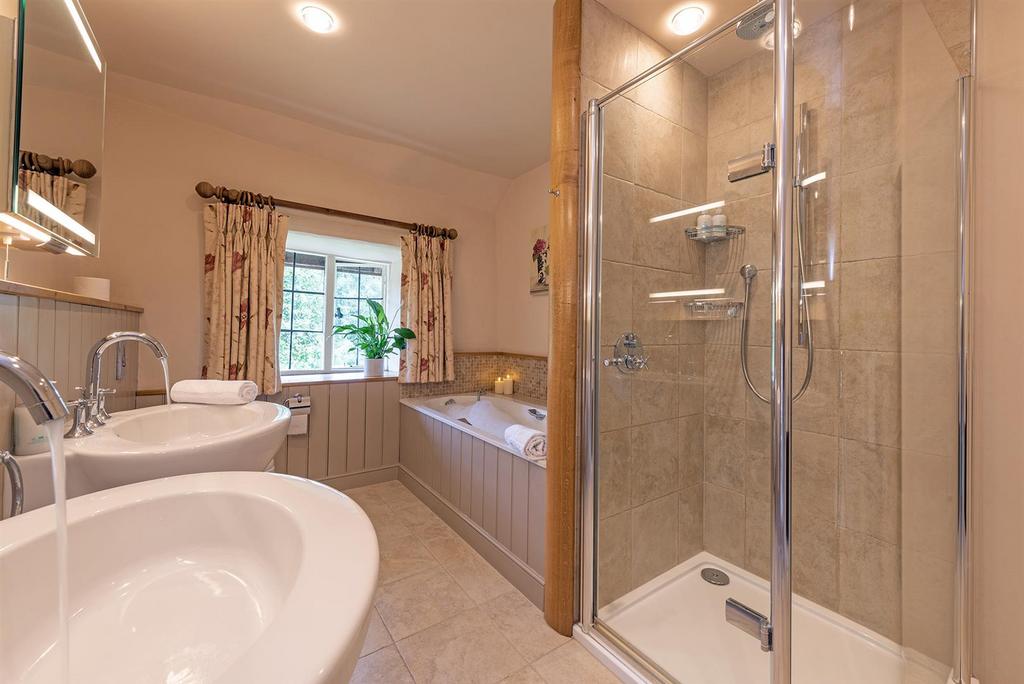 Edwardian Bathroom.jpg