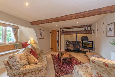 5 bedroom detached house to rent, Blackborough