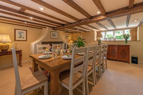 5 bedroom detached house to rent, Blackborough