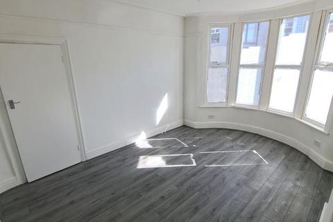 3 bedroom terraced house to rent, Podium Road,  Old Swan, L13