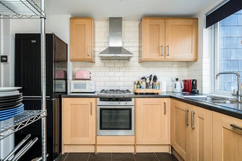 16 Blue Anchor Yard, London, E1 8LR