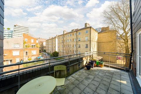 16 Blue Anchor Yard, London, E1 8LR