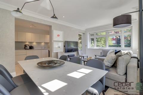 2 bedroom flat for sale, Hodford Road, Child's Hill NW11