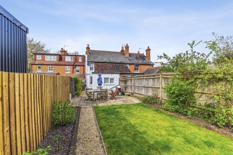 17 Oliver Road, Ascot, SL5 9DN