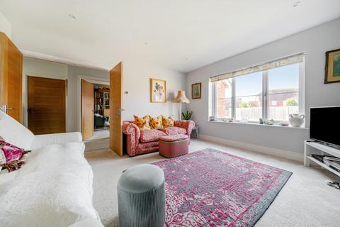 4 bedroom detached house for sale, Burberry Close, Bersted, PO22