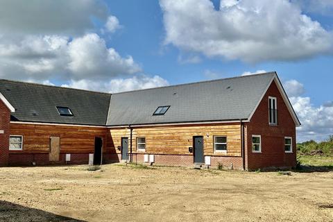 2 bedroom cottage for sale, Cole Yard, Stuckton, SP6