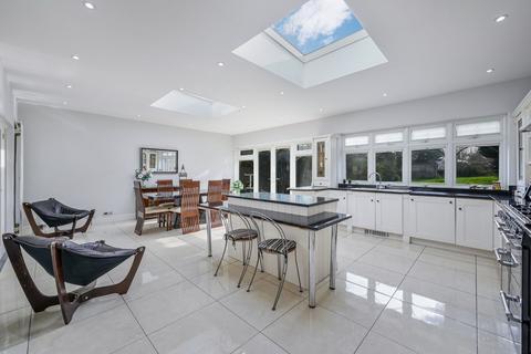 40 Arkwright Road, South Croydon, CR2 0LL