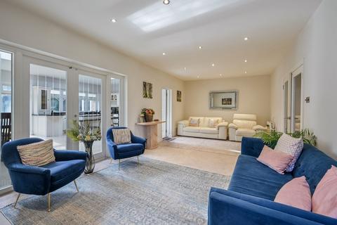 40 Arkwright Road, South Croydon, CR2 0LL