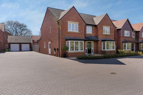5 bedroom detached house for sale, Oak Tree Drive, Tidbury Green B90