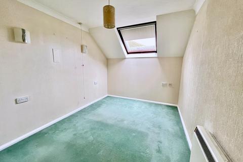 1 bedroom retirement property for sale, Androse Gardens, Bickerly, Ringwood, BH24