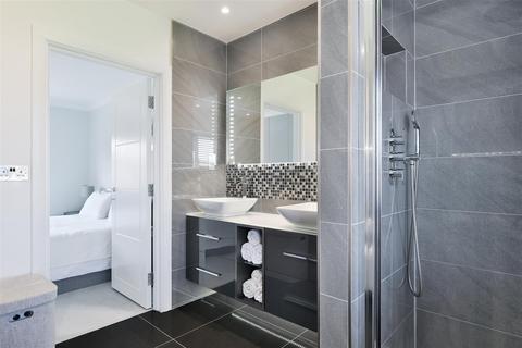 2 Well Way, Epsom, KT18 7LW