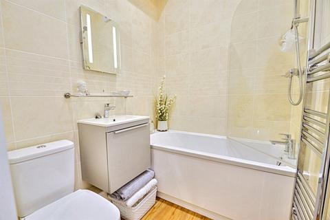 2 bedroom end of terrace house for sale, Wimborne