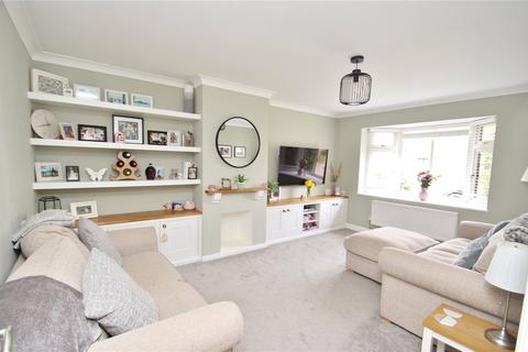 37 Brook Drive, Verwood, BH31 6DH
