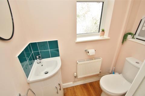 37 Brook Drive, Verwood, BH31 6DH