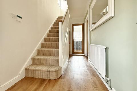 37 Brook Drive, Verwood, BH31 6DH