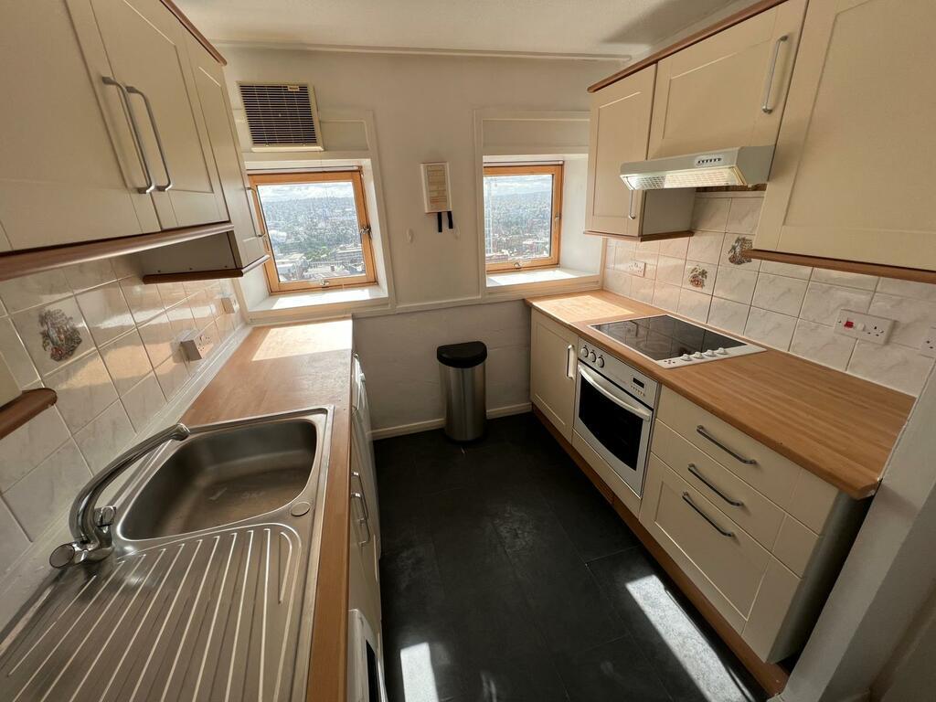 Bewick Court, Princess Square, Newcastle upon Tyne NE1 - View 3