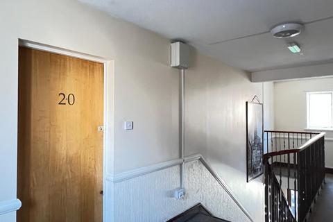3 bedroom flat to rent, Charlotte Mews , Newcastle upon Tyne NE1