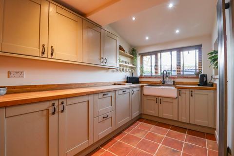 3 bedroom semi-detached house for sale, Dereham Road, Colkirk