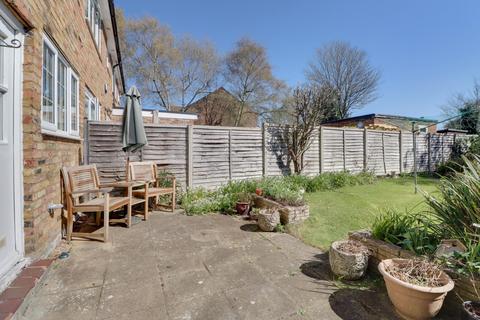 3 bedroom terraced house for sale, The Danes, Park Street, St Albans, AL2
