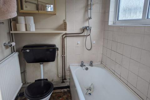 16a Alpha Road, Croydon, CR0 6TH