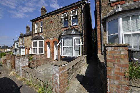 1 bedroom house of multiple occupation to rent, Upper Bridge Road, Chelmsford